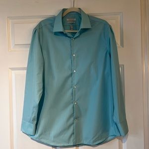 Men’s Perry Ellis dress shirt